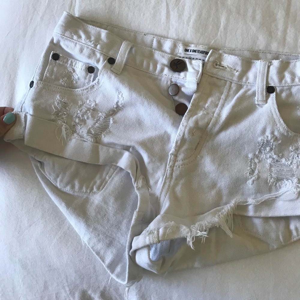 One teaspoon shorts